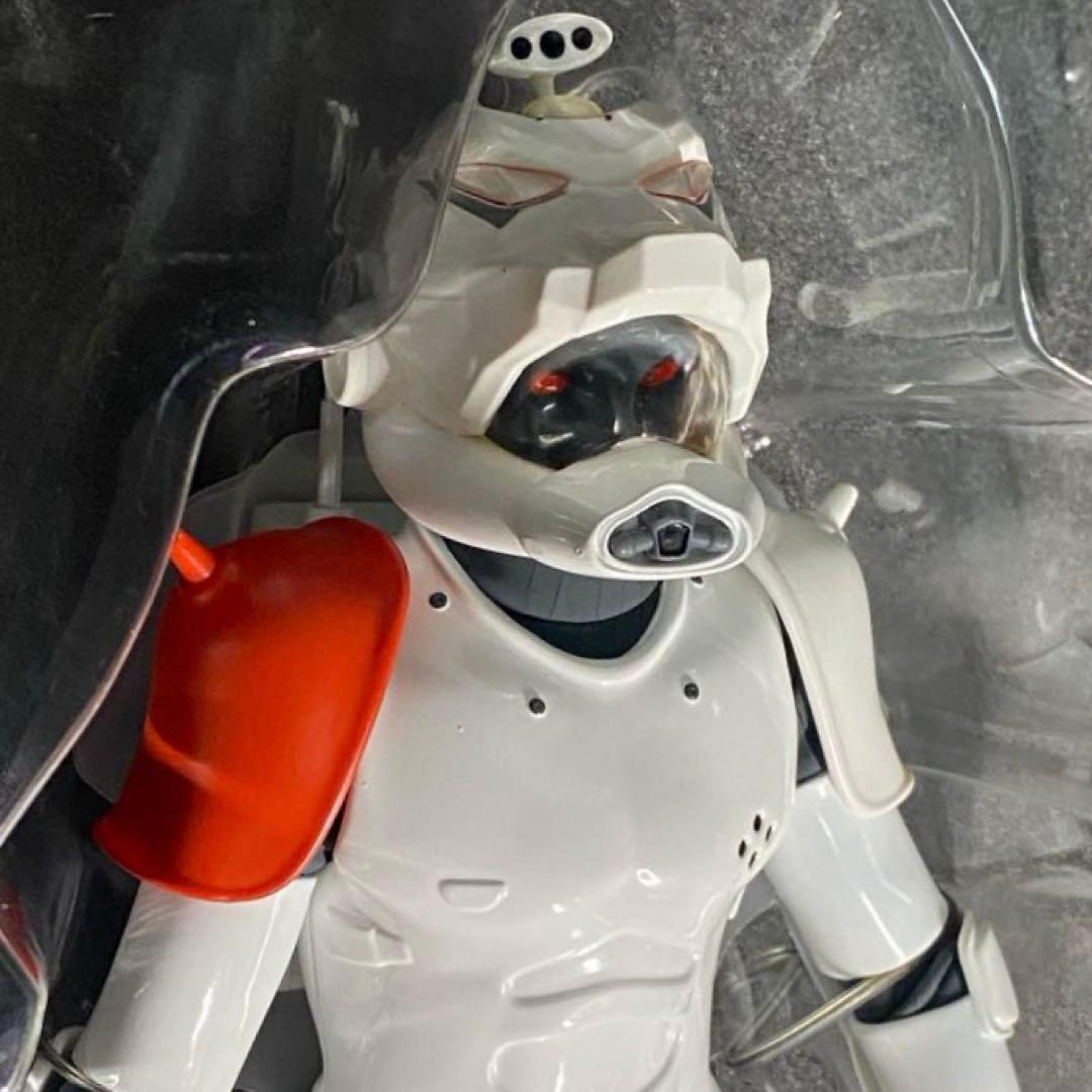 ホワイトクラッシャー ブラックサイボーン マッドカプセルマーケッツ RAH