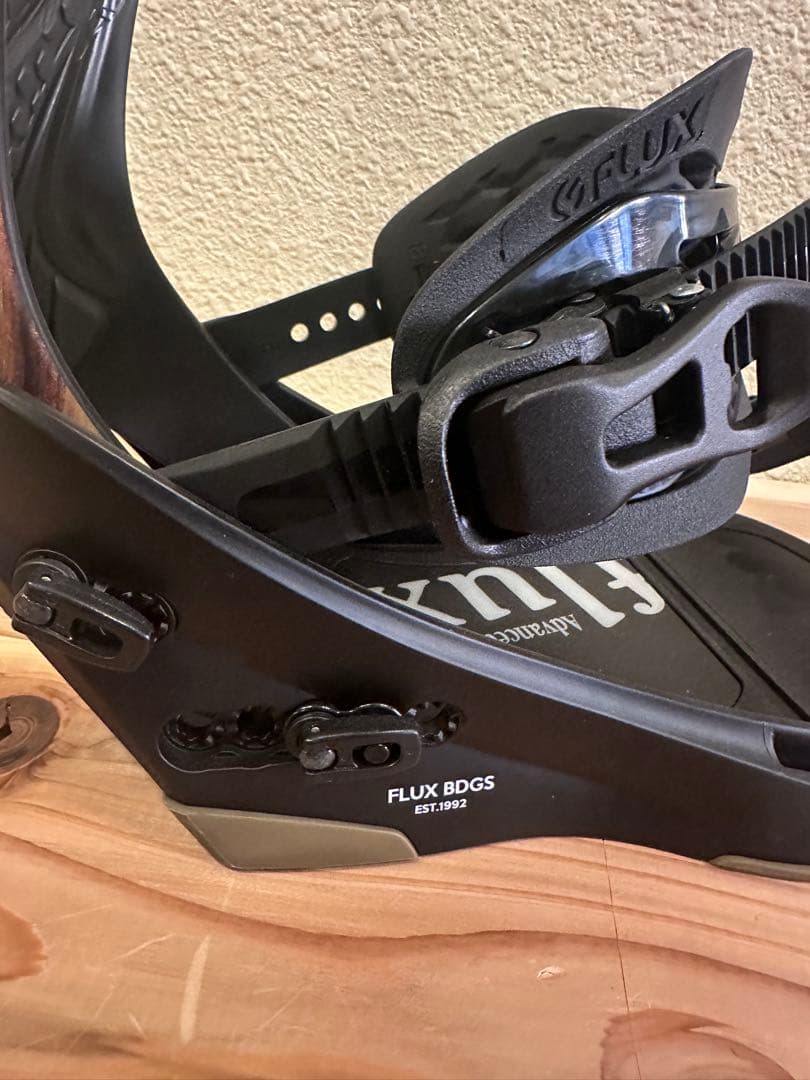 曹*原様 flux CV LTD ビンディング　スノーボード　展示品処分価格