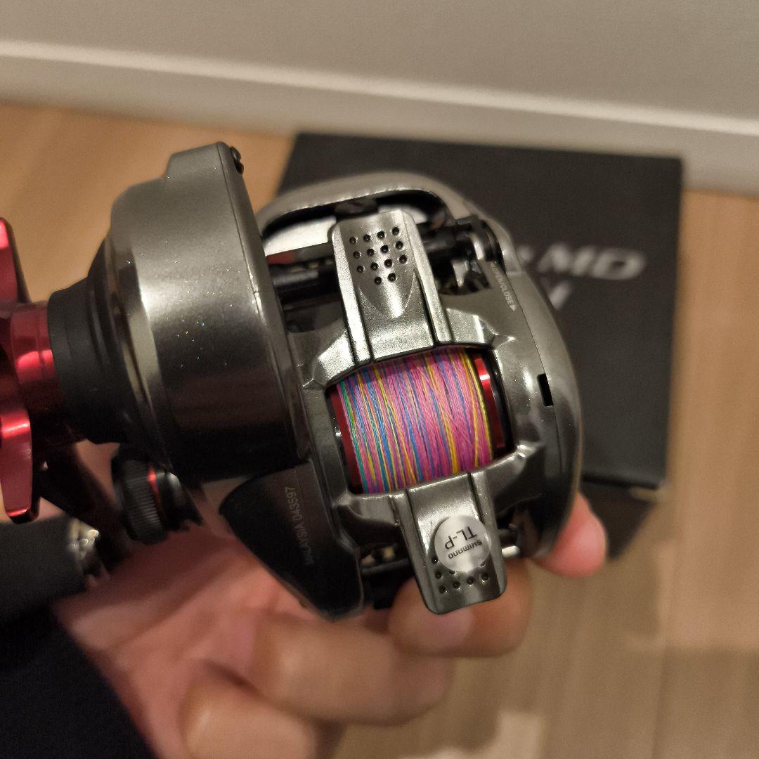 SHIMANO Scorpion MD 300XGLH ベイトリール