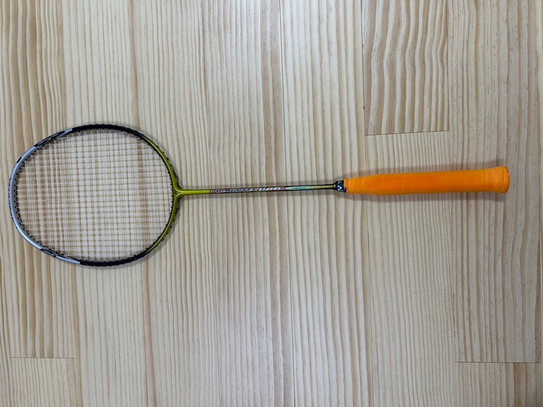 バドミントンラケット アーマテック800ディフェンス
