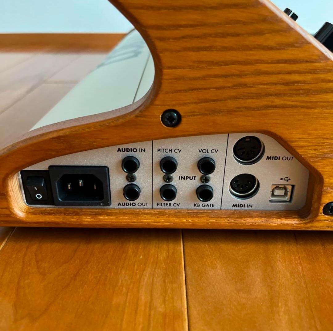 美品！　Moog Subsequent 37 モーグ ムーグ