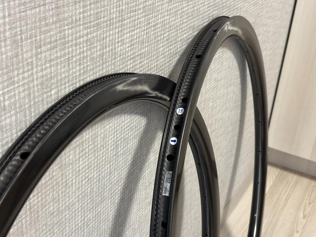 Light Bicycle AR35 Discカーボンホイール リムセット