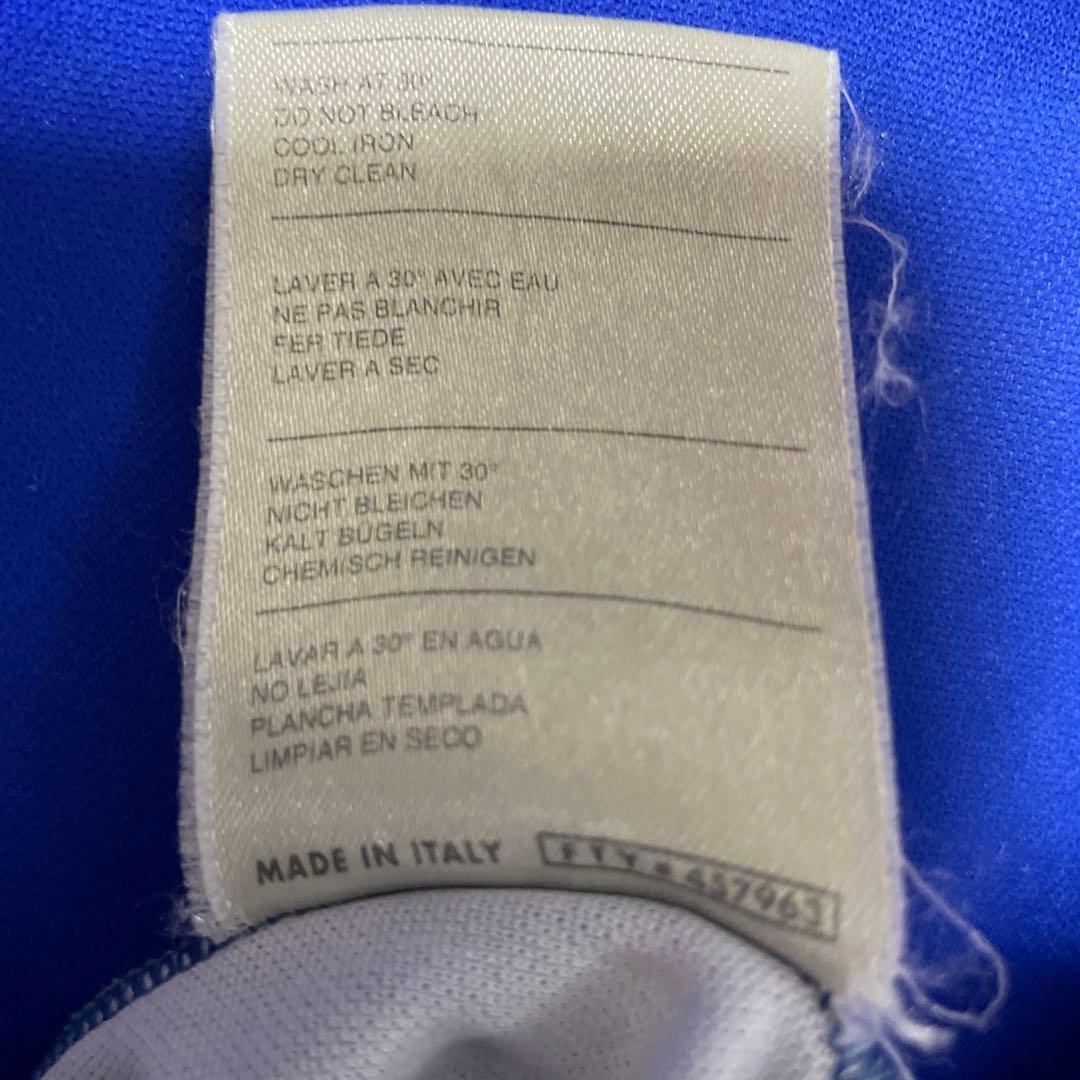 サッカーユニフォーム　イタリア代表　長袖 サイズＬ