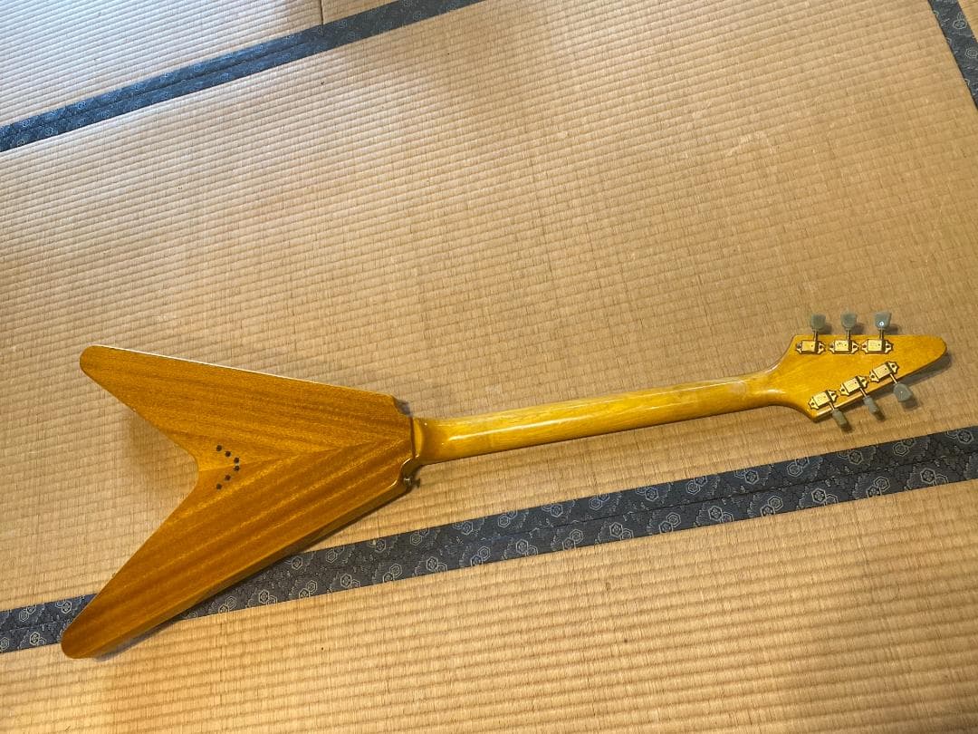 096 epiphone フライングV エレキギター