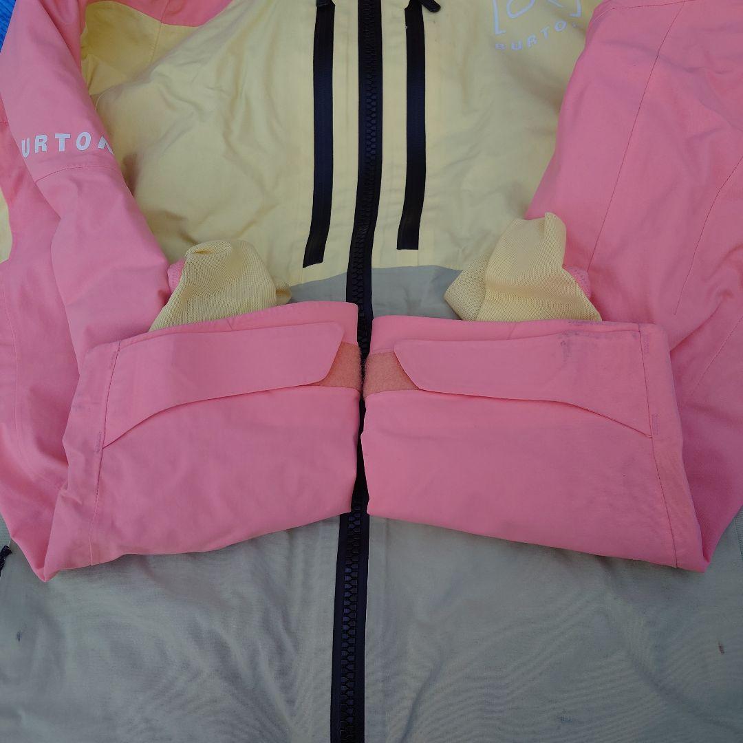 Burton [ak] スノーボードウェア Sサイズ