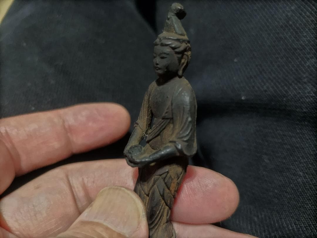 木造　阿弥陀三尊　左脇侍像　観音菩薩　立像（6.7㎝）