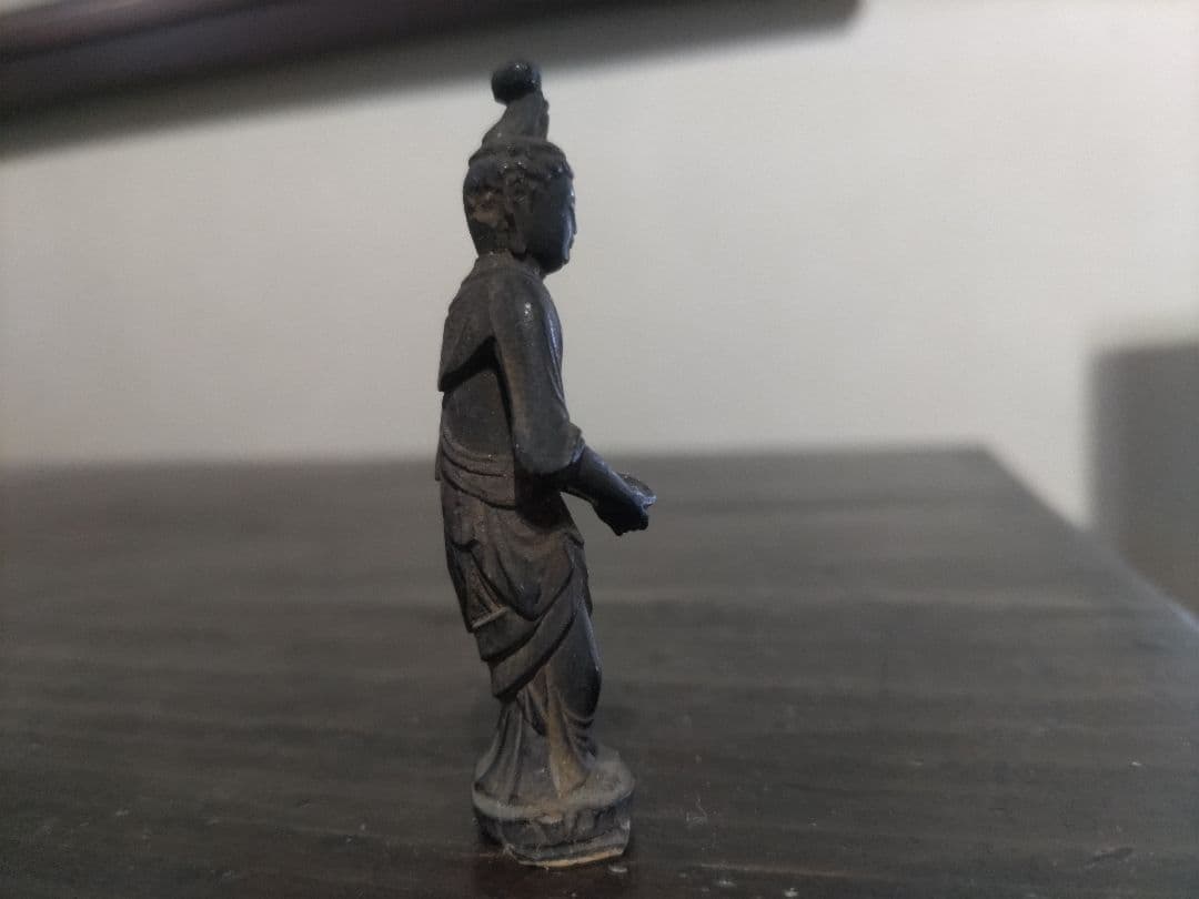 木造　阿弥陀三尊　左脇侍像　観音菩薩　立像（6.7㎝）