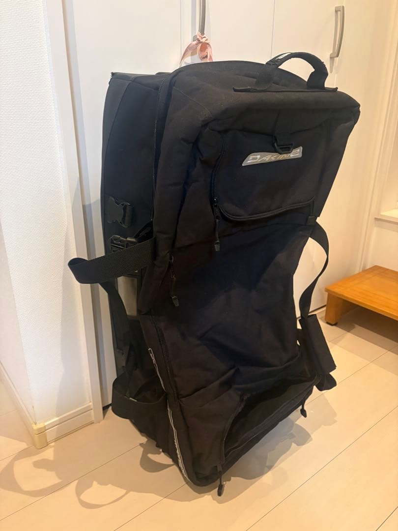 DAKINE 大容量キャリーバッグ　大容量 トラベルバッグ　旅行
