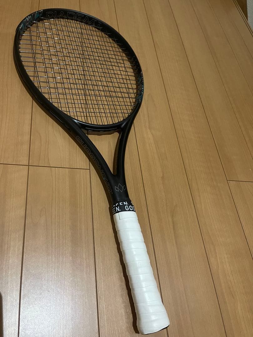 テニスラケット DIADEM