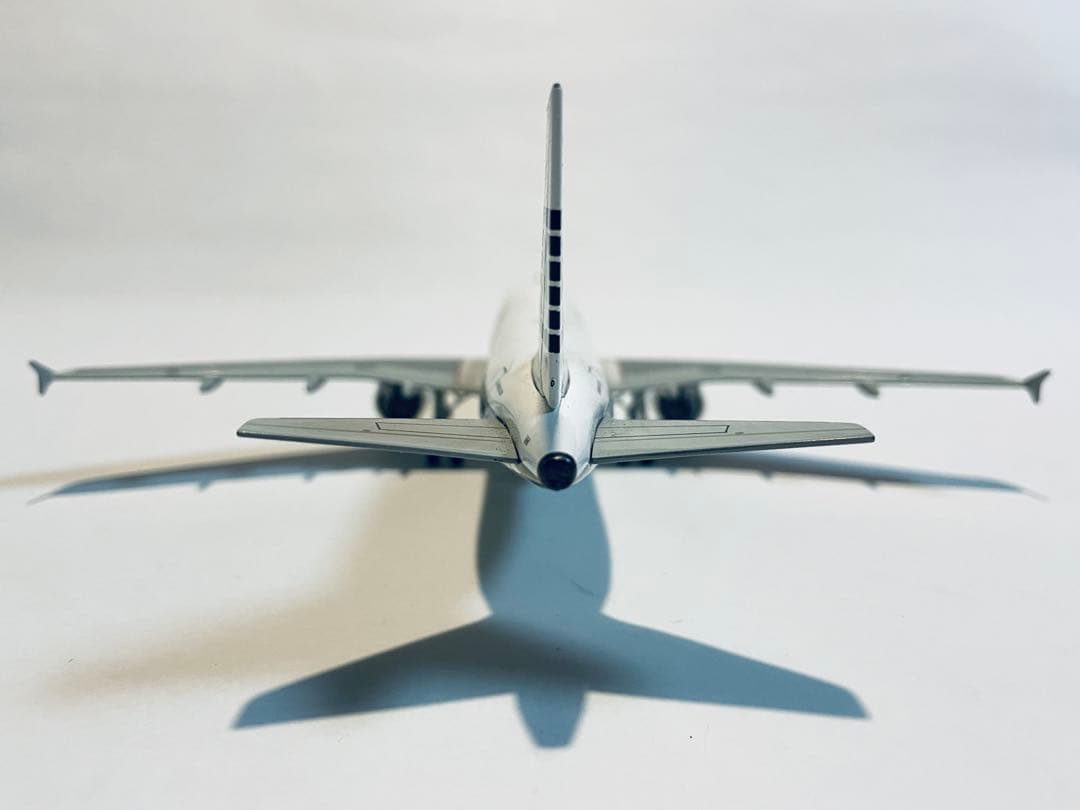 エアリンガス AIRBUS A320 1/200 航空模型