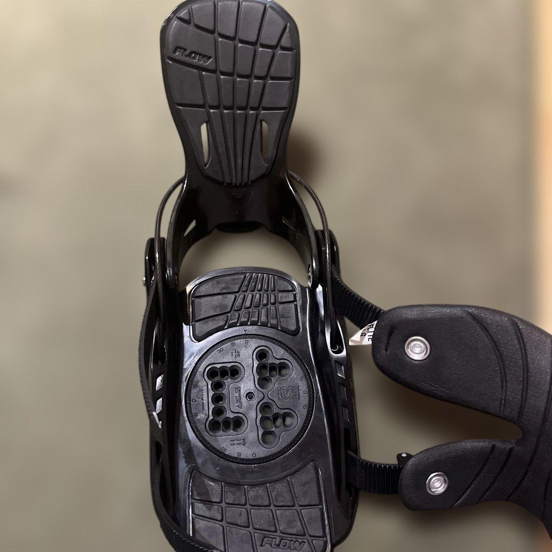 Flow Flite スノボビンディング