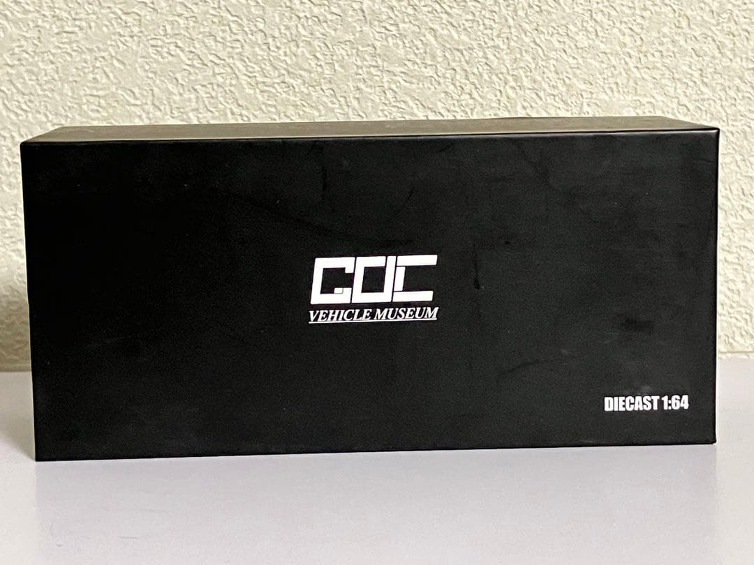 ミニカー GOC Cadillac Fleetwood 1/64