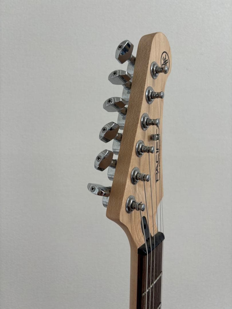 YAMAHA PACIFICA PAC112V YNS ナチュラル