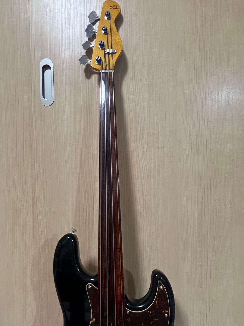 ベース black smoker BETA J4 FL TRAD MASTER