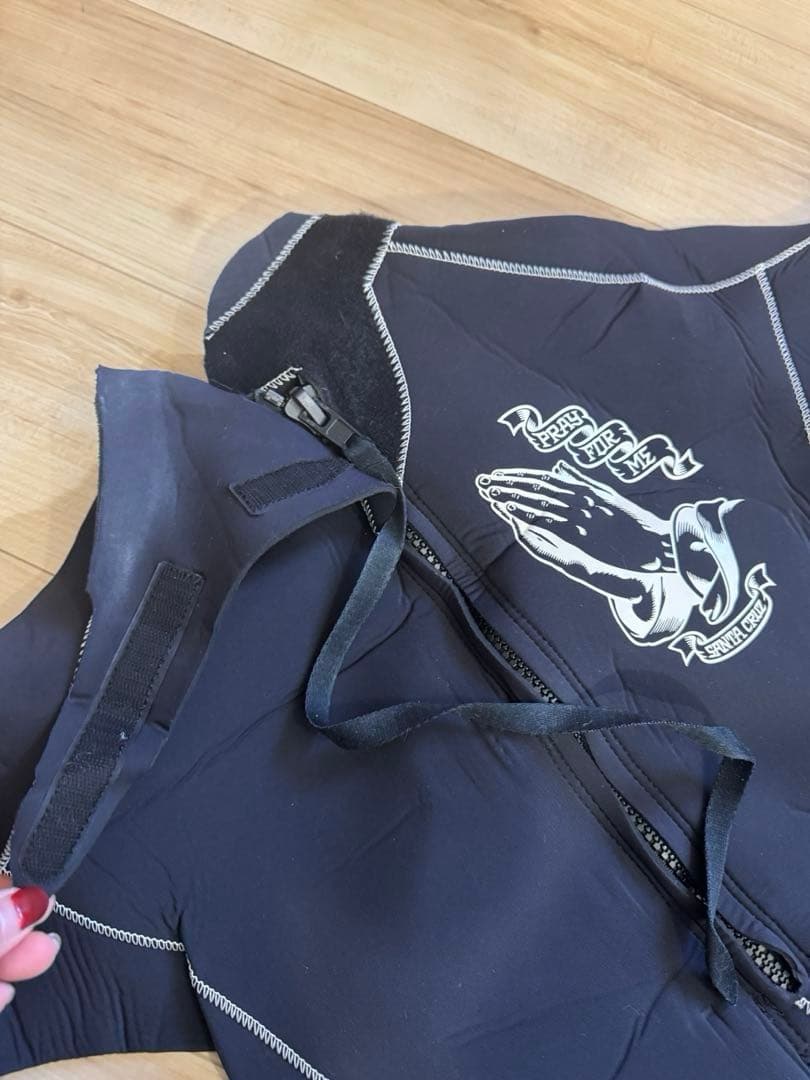 黒 日本プロサーフィン　ウェットスーツ　フルスーツ ジッパー付き フィン付き