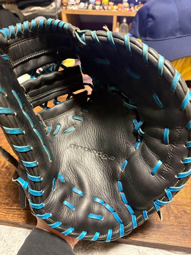 SSK 軟式グローブ 黒と青　ファーストミット