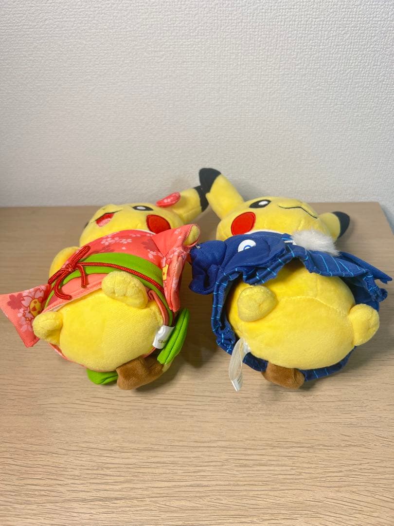 マンスリーピカチュウ 2016 お正月 ペア ぬいぐるみ ポケモンセンター限定