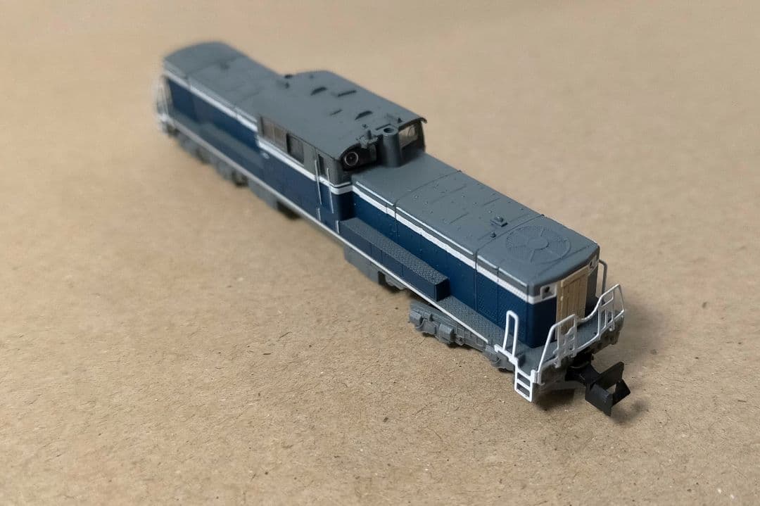 ロクハン　Zゲージ　T002-2 DD51 1000 A寒地型 A更新色