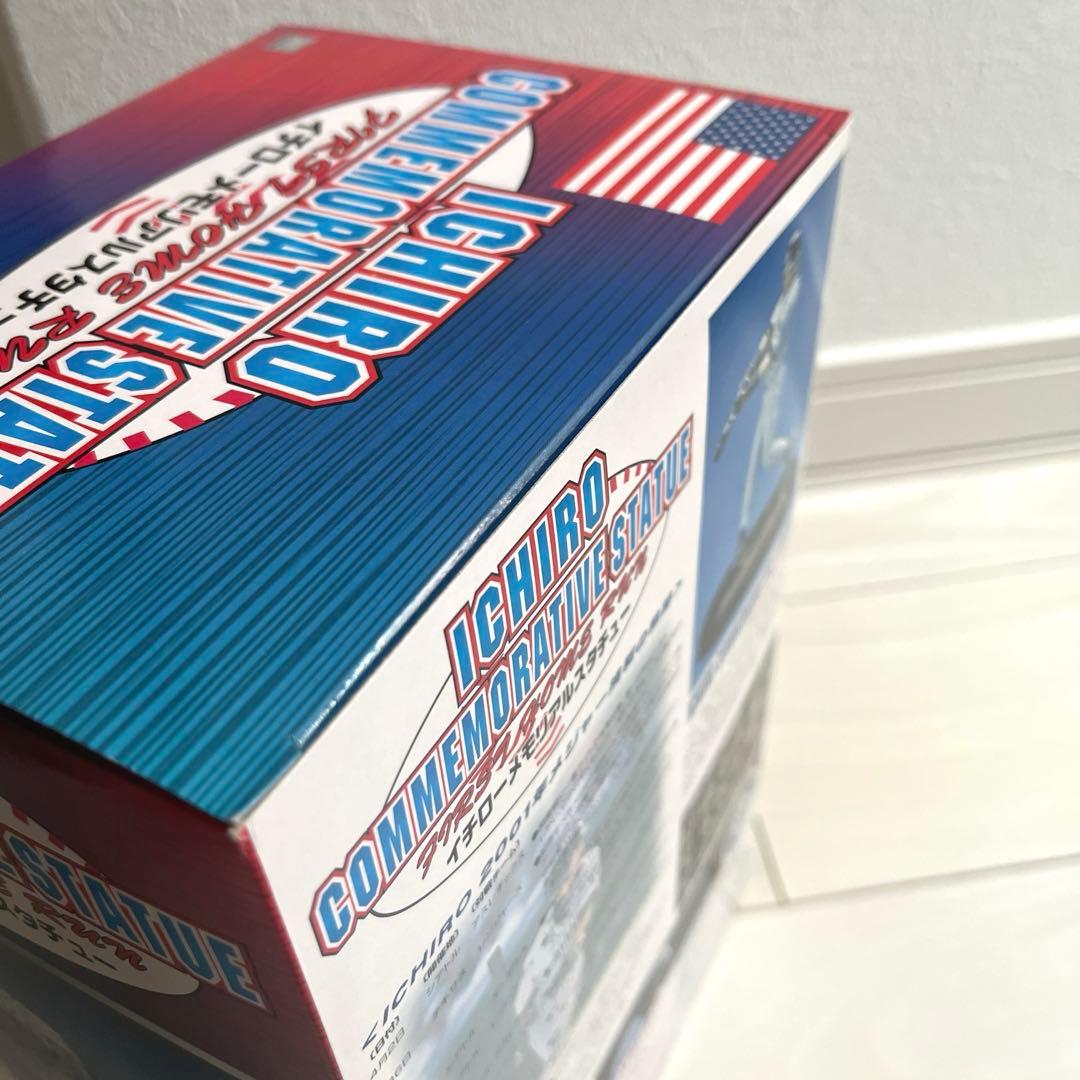 イチロー　フィギュア　メモリアルスタチュー