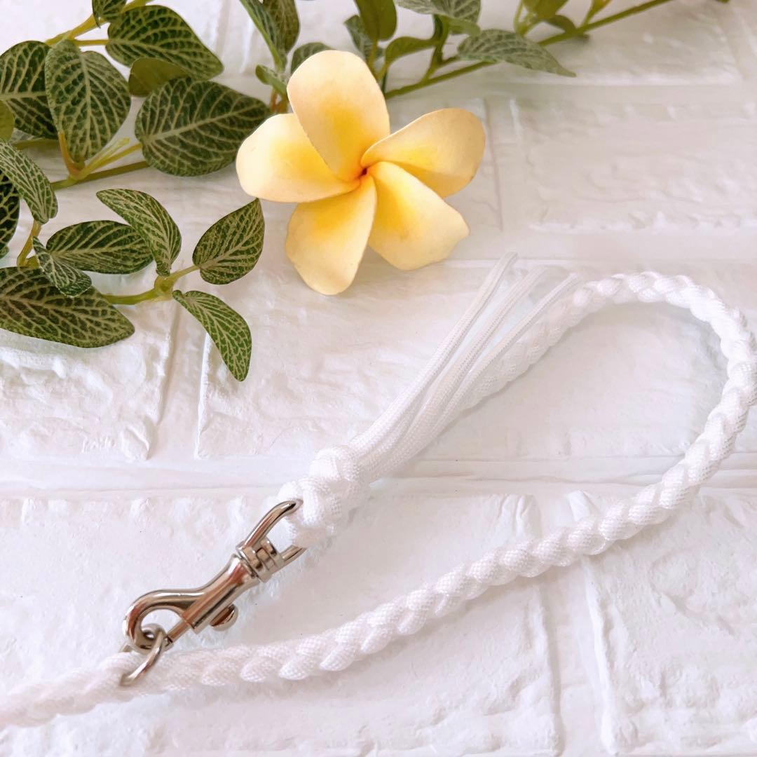 パラコードカフェリード　パステルカラーのスマイルフラワーいっぱい