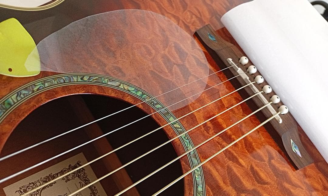 値下！キルテッド・メイプル top Ibanez エレアコ wギタースタンド