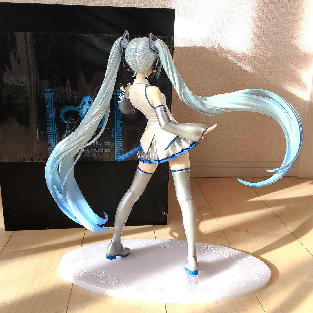 雪ミク  MIKU 1/4スケール フィギュア 初音ミク