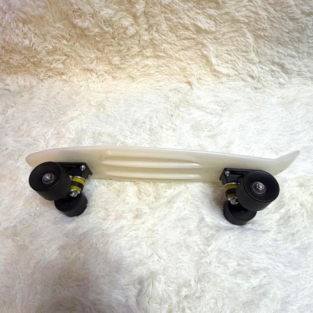 Penny 蓄光 モデル 22インチ スケートボード スケボー