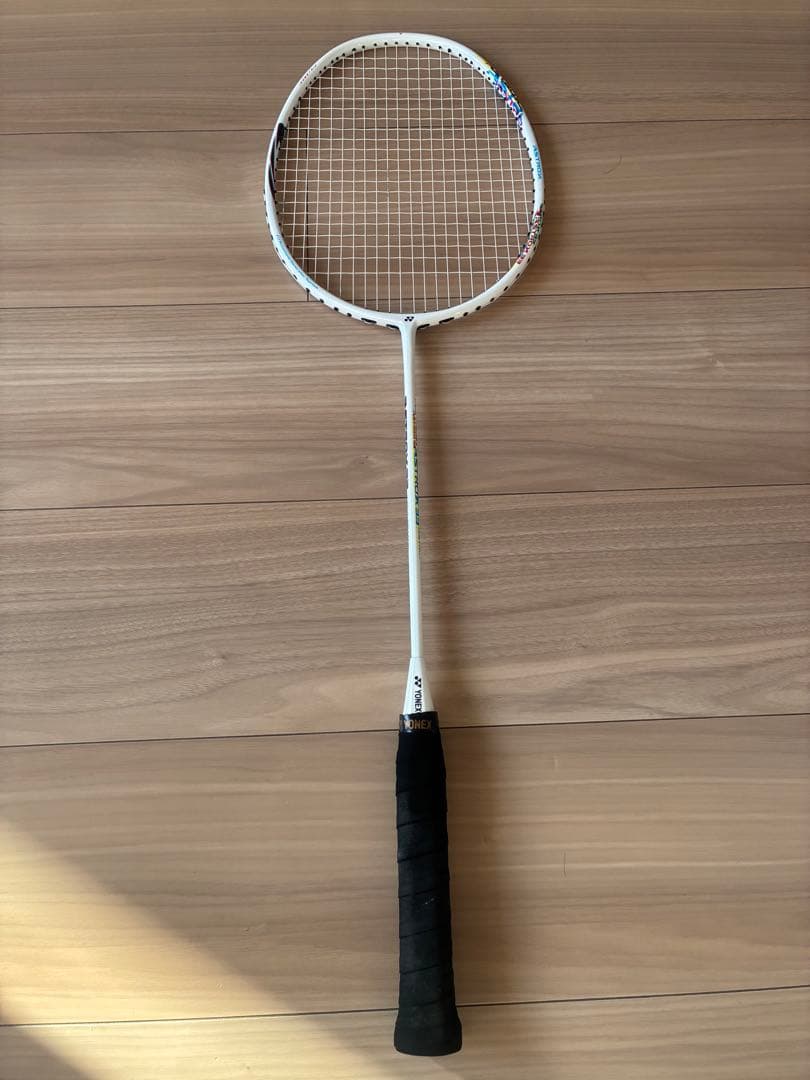 YONEX NANORAY 10 ホワイト バドミントンラケット