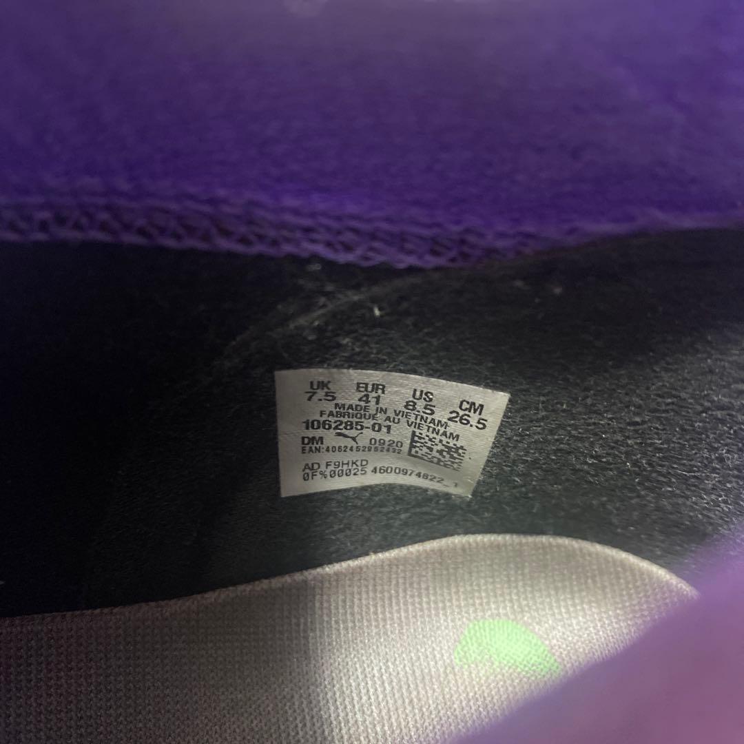 日本未発売　サッカースパイク　プーマ　フューチャー　キャッツアイ