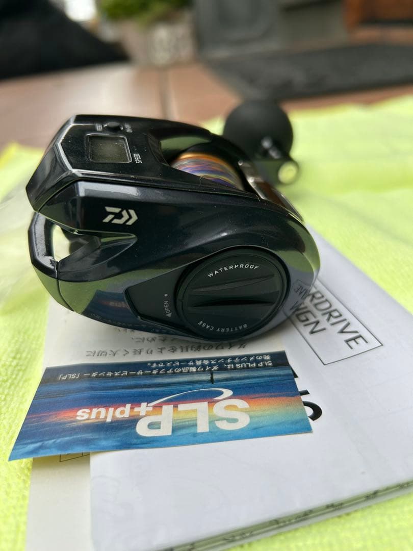 リール LIGHT GAME IC 200