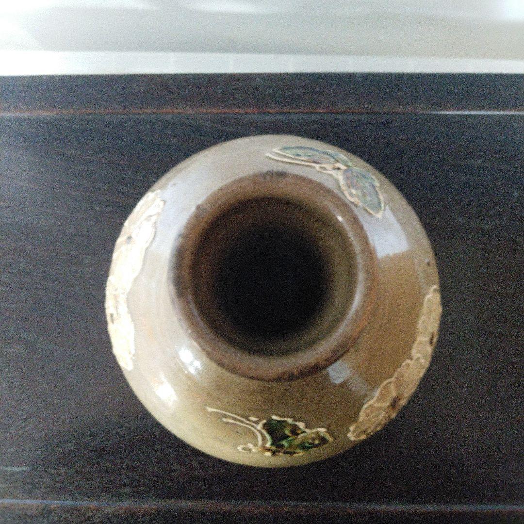 NO632 相馬焼　徳利　イッチン　蝶と花模様　古相馬