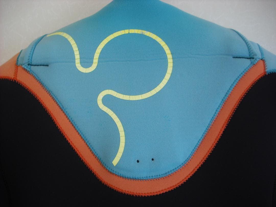 【程度良好♪】The RLM rubber ウェットスーツ（フルスーツ）Ｍ〜ML