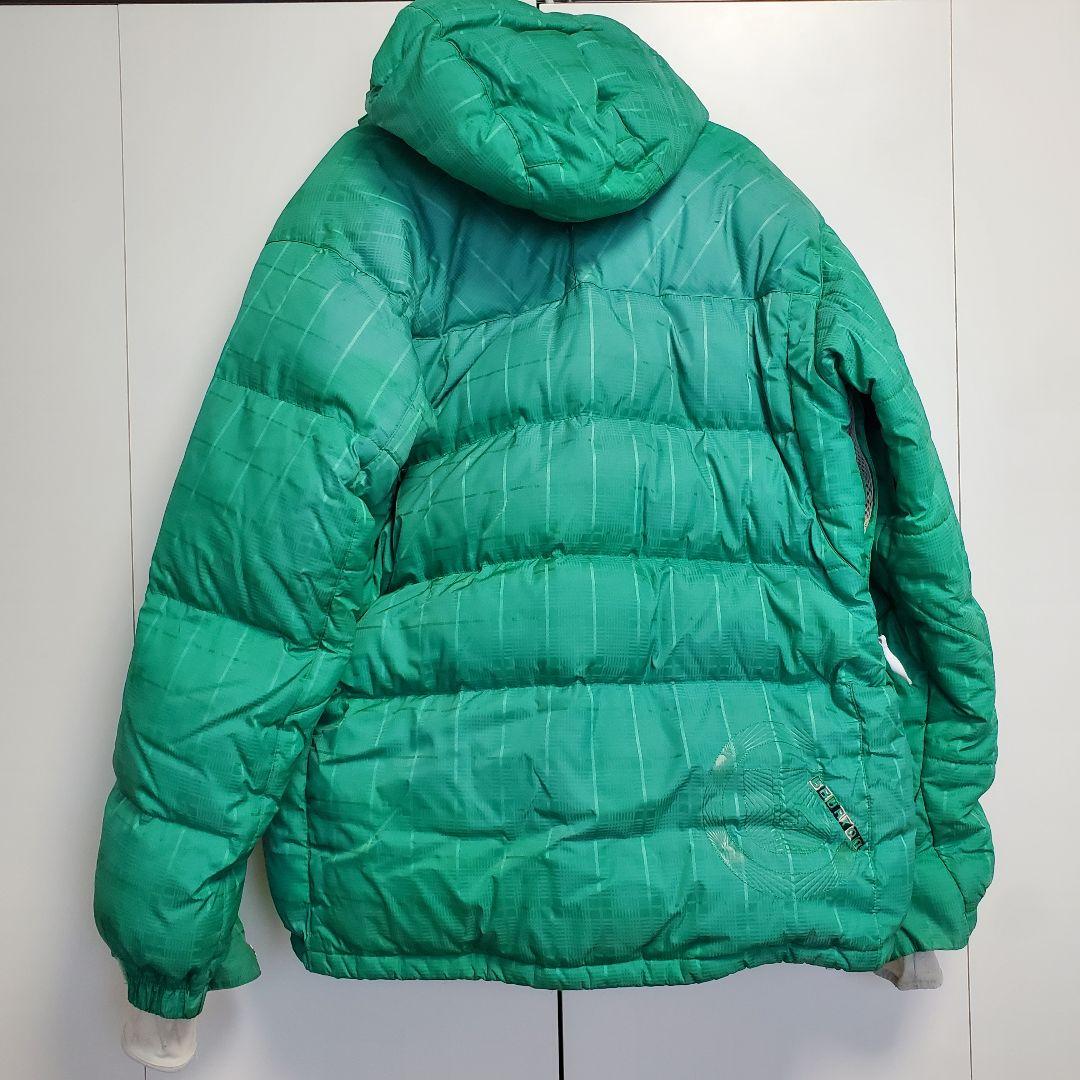 【吹雪でも極寒でも暖かい】定価67000円 Burtonダウンジャケット