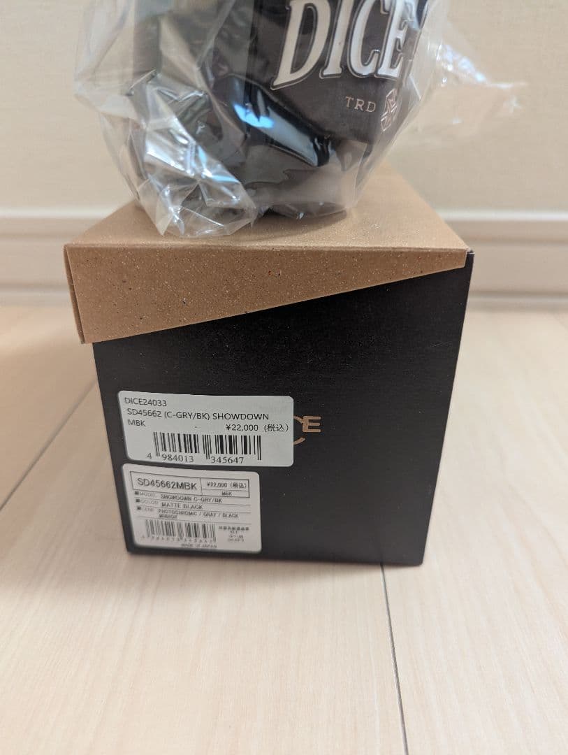 DICE SHOWDOWN ダイス ショーダウン　新品未使用　新品ケース付き