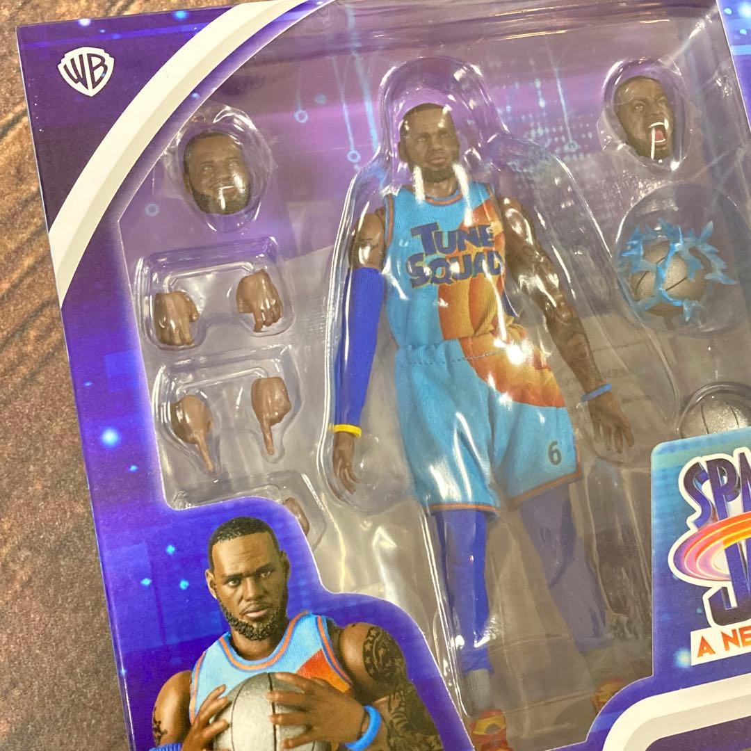 【新品・未開封】MAFEX レブロン・ジェームズ LeBron James