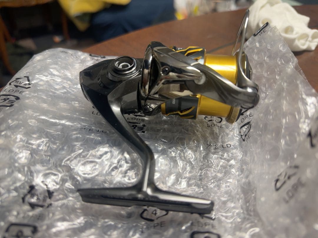 【実釣未使用】シマノ 20 ツインパワー 2500S