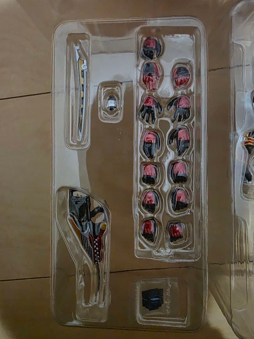 S.H.Figuarts 仮面ライダー龍騎サバイブ&ドラグランザーセット