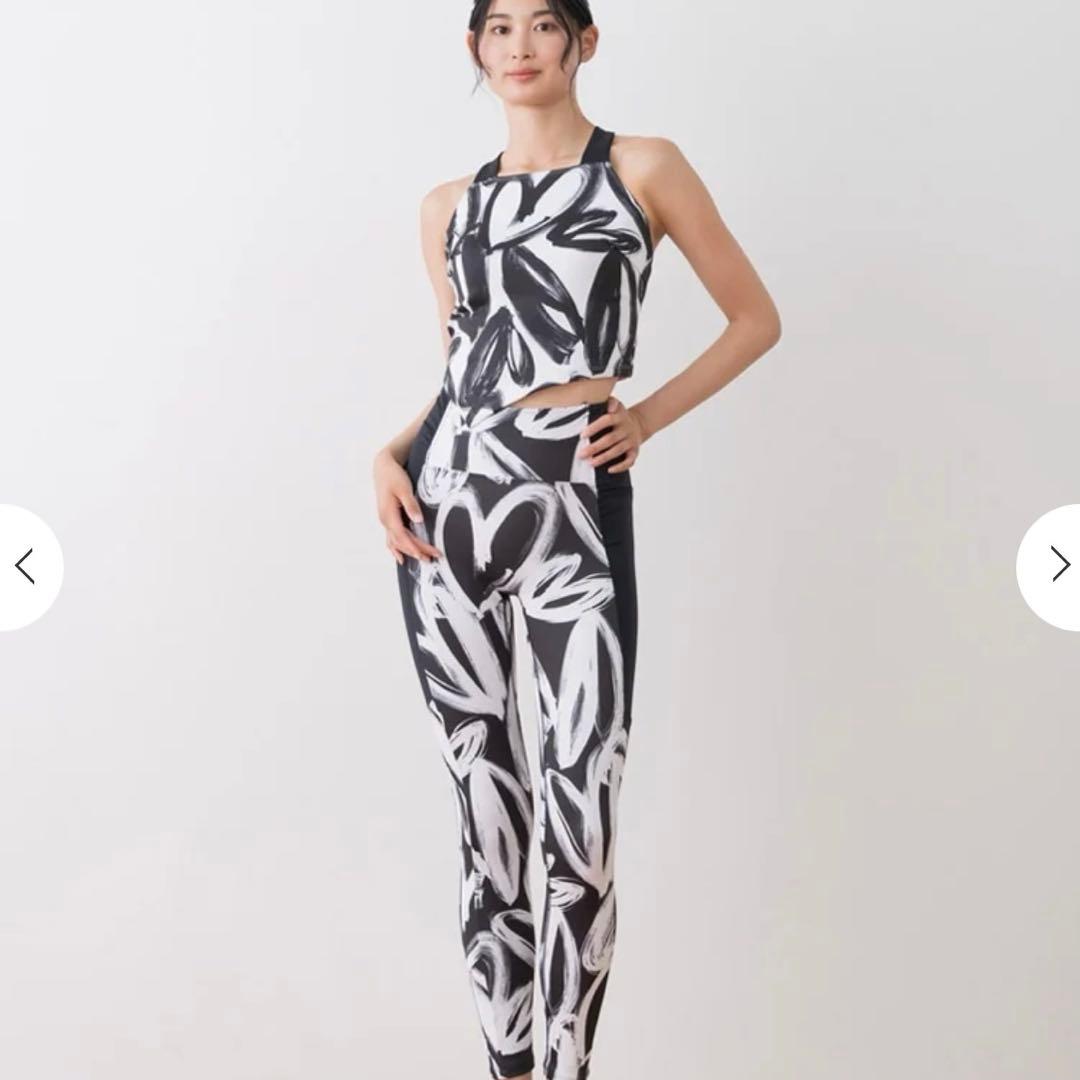 スカーラ　ハート　レギンスのみ