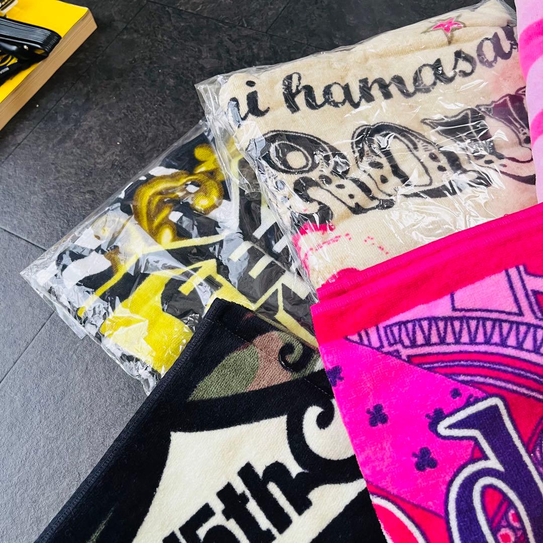 浜崎あゆみ ライブグッズ　ライブタオル　TA限定グッズ まとめ売り　ツアーグッズ