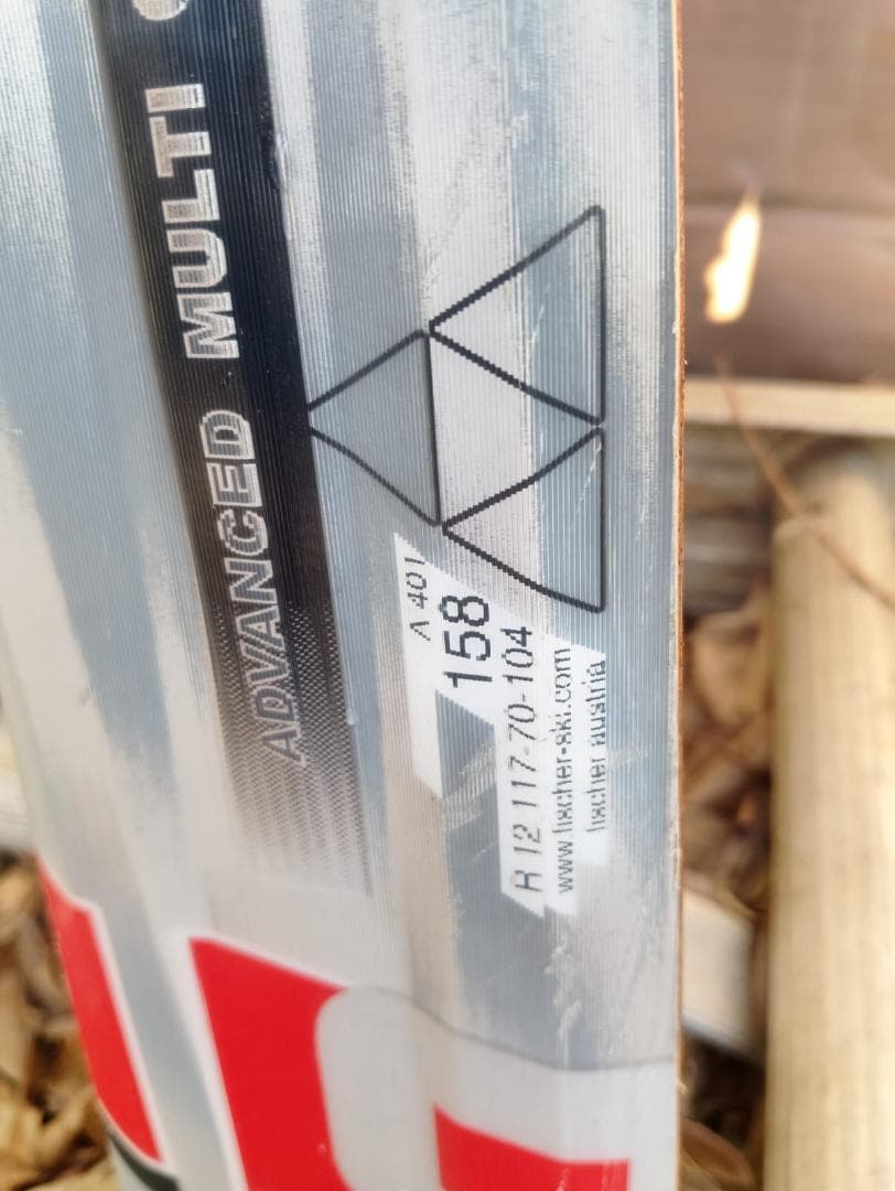 Fischer スキー板 赤/白/黒