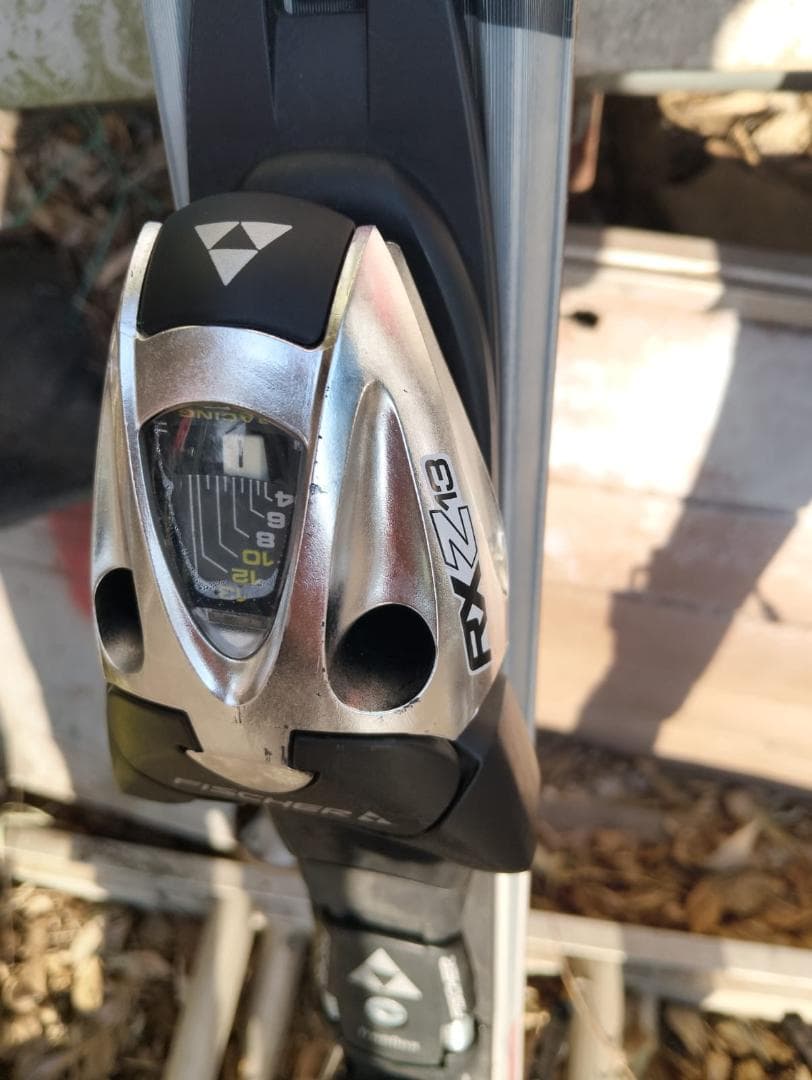 Fischer スキー板 赤/白/黒