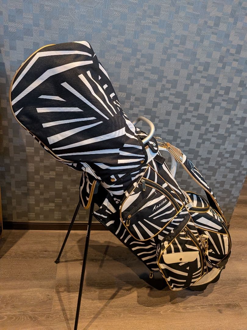 AKIRA ゼブラ ストライプ ゴルフバッグ キャディバッグ