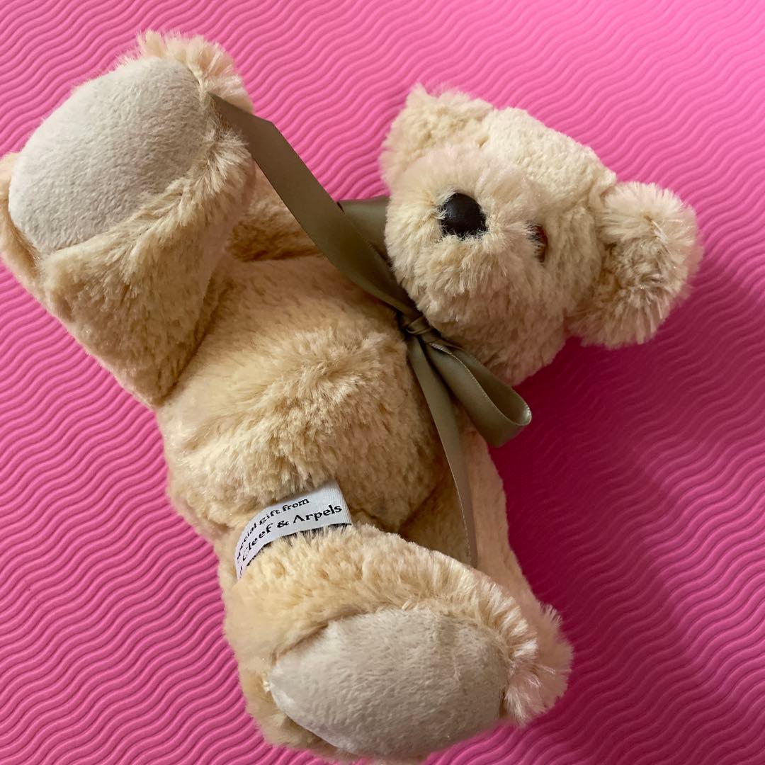Van Cleef & Arpels ベージュ　ベア　くまぬいぐるみ 約17cm