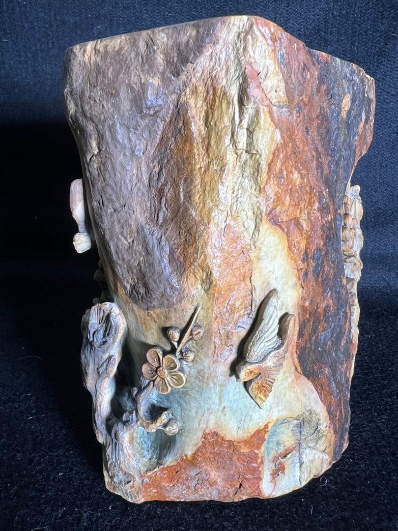昔の掘り出しの骨董緑端渓彫刻梅鳥文刻 鑑賞石天然石 置物 高さ19cm