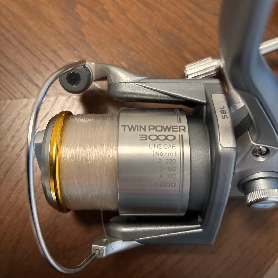 SHIMANO TWIN POWER 3000 スピニングリール