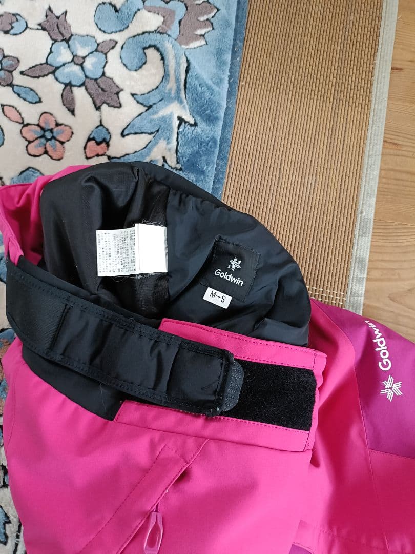 Goldwin　スキーウェア　上下