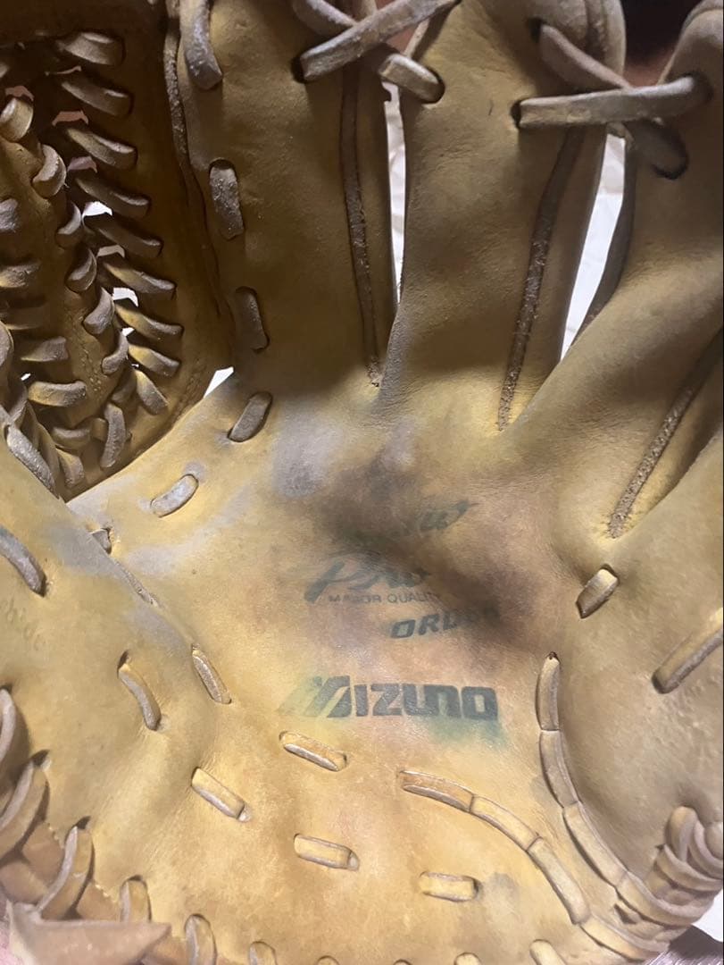 【お助けください！！】硬式グローブ　右利き　ミズノ