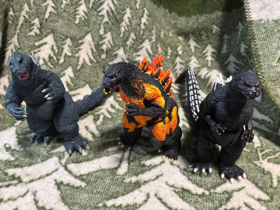レア　20年以上前のコンコルド社製　ゴジラ3体 バーニングゴジラ
