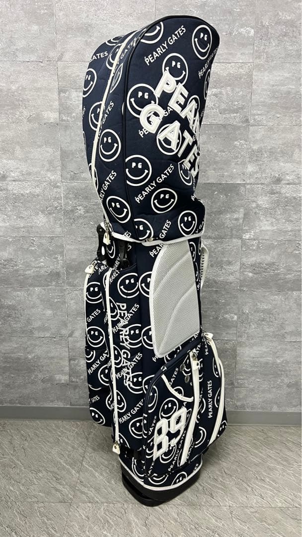★人気完売品★ PEARLY GATES ビッグスマイリーキャディバッグ