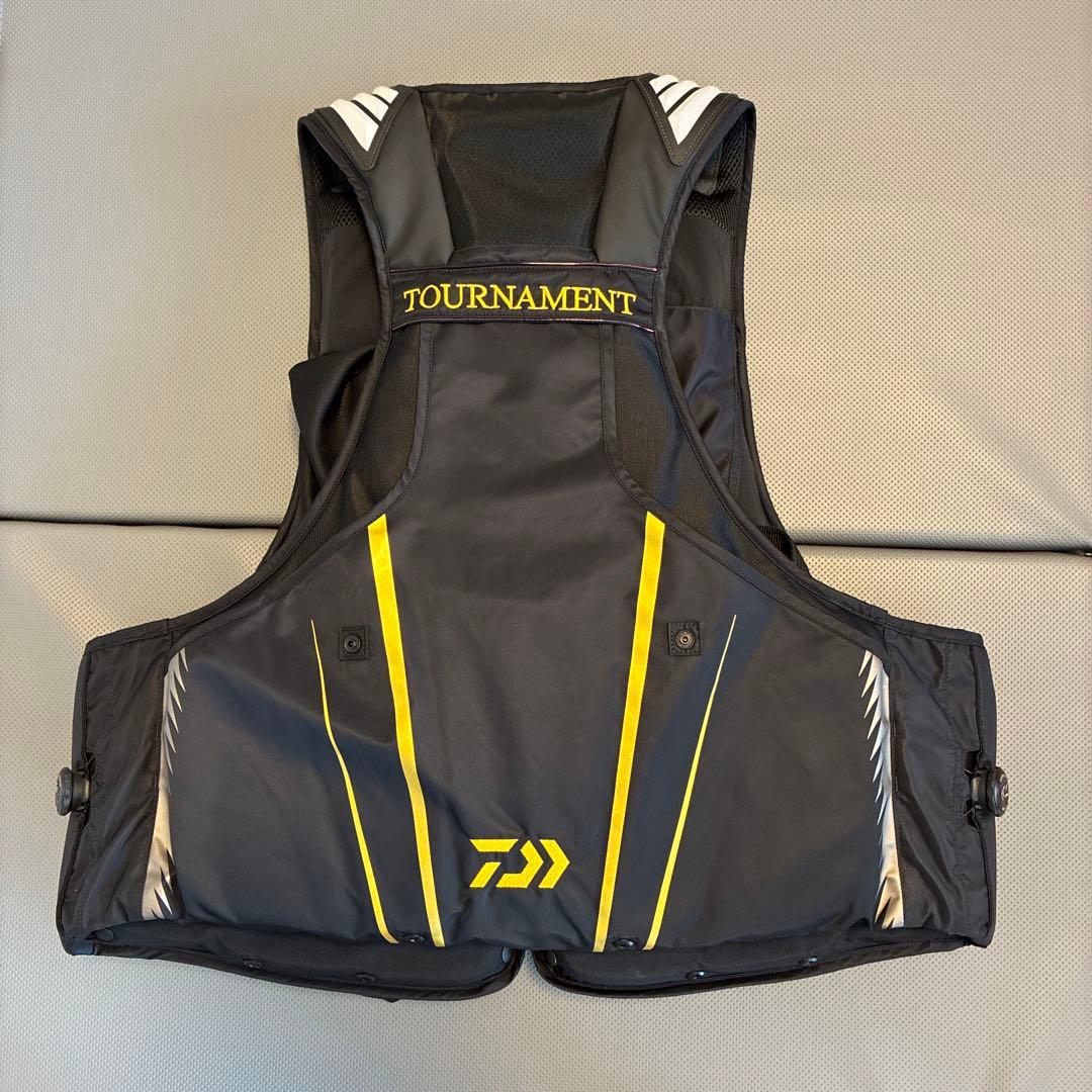 Daiwa トーナメント ライフジャケット